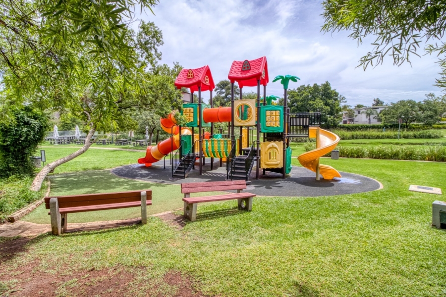 4 Bedroom Property for Sale in Fourways Gardens Gauteng