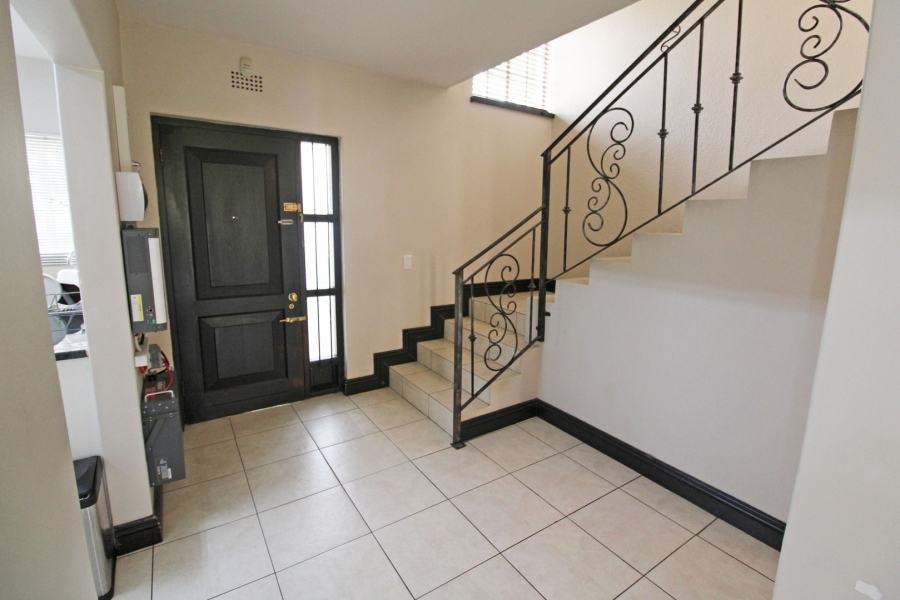 To Let 3 Bedroom Property for Rent in Epsom Downs Gauteng