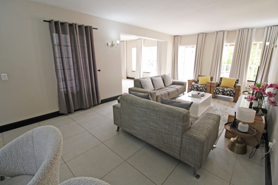 To Let 3 Bedroom Property for Rent in Epsom Downs Gauteng