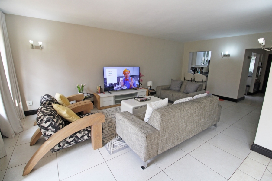 To Let 3 Bedroom Property for Rent in Epsom Downs Gauteng