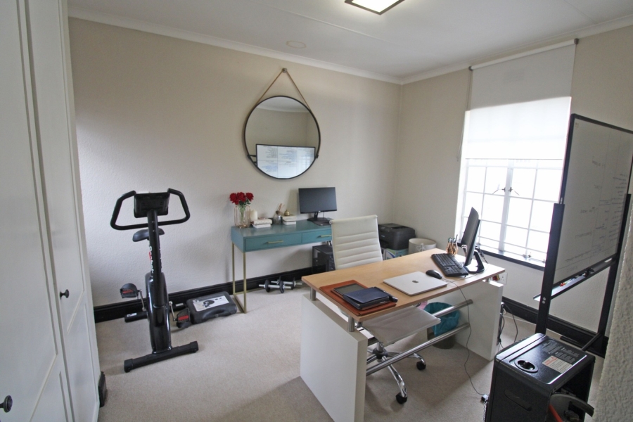 To Let 3 Bedroom Property for Rent in Epsom Downs Gauteng