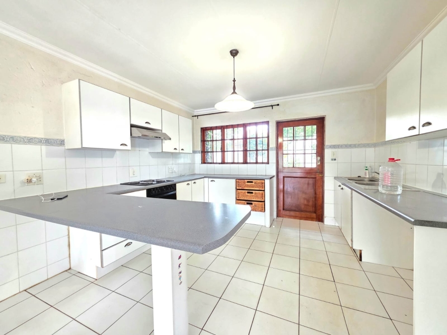 To Let 3 Bedroom Property for Rent in Lonehill Gauteng
