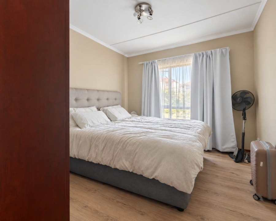 1 Bedroom Property for Sale in Noordwyk Gauteng