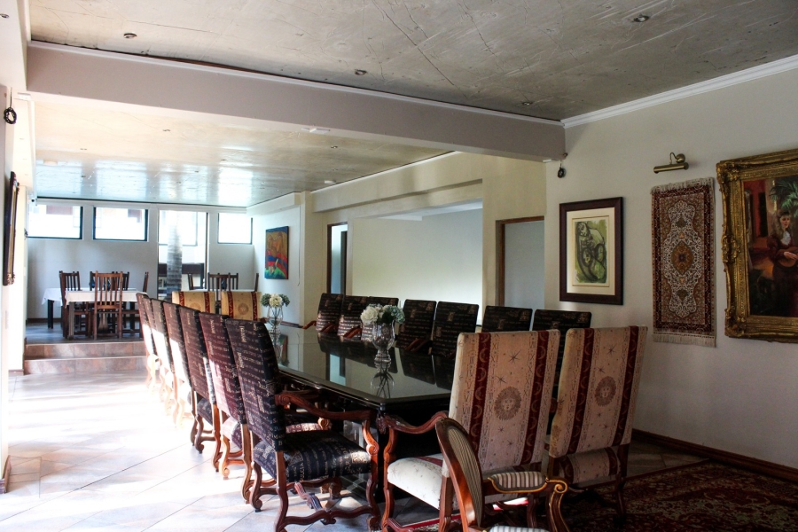 9 Bedroom Property for Sale in Waterkloof Ridge Gauteng