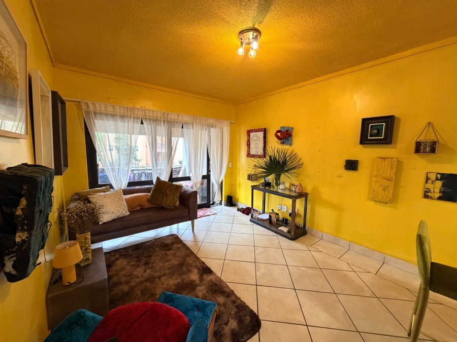 1 Bedroom Property for Sale in Lonehill Gauteng