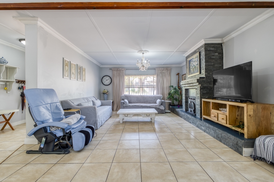 16 Bedroom Property for Sale in Chartwell Gauteng