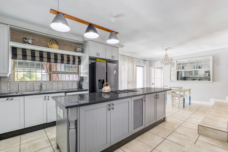 16 Bedroom Property for Sale in Chartwell Gauteng