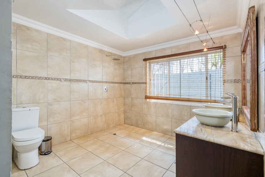16 Bedroom Property for Sale in Chartwell Gauteng