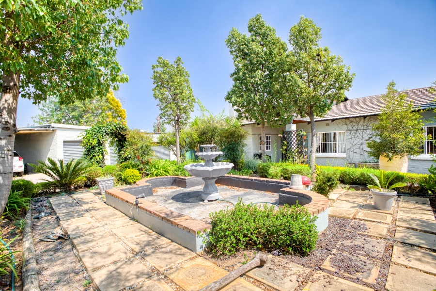 16 Bedroom Property for Sale in Chartwell Gauteng