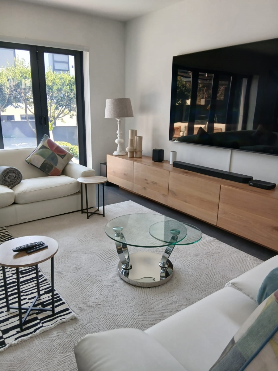 To Let 4 Bedroom Property for Rent in Helderfontein Estate Gauteng