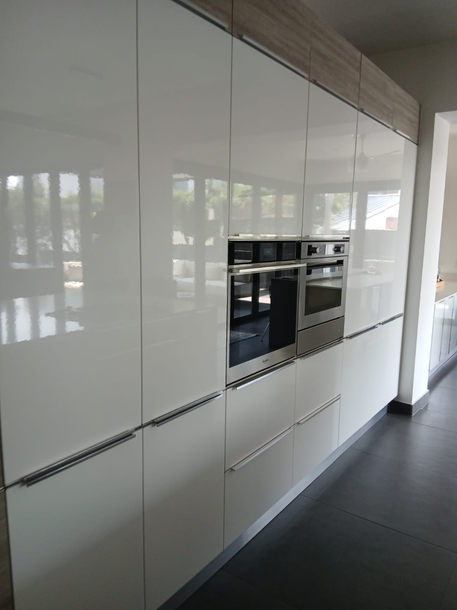 To Let 4 Bedroom Property for Rent in Helderfontein Estate Gauteng