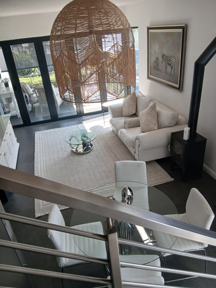 To Let 4 Bedroom Property for Rent in Helderfontein Estate Gauteng