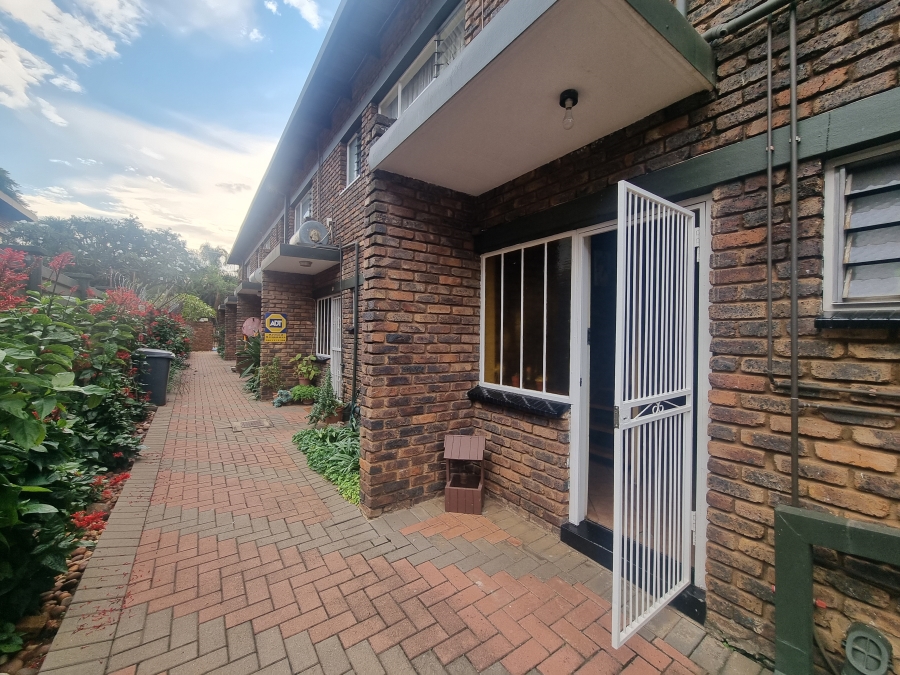 2 Bedroom Property for Sale in Pretoria North Gauteng