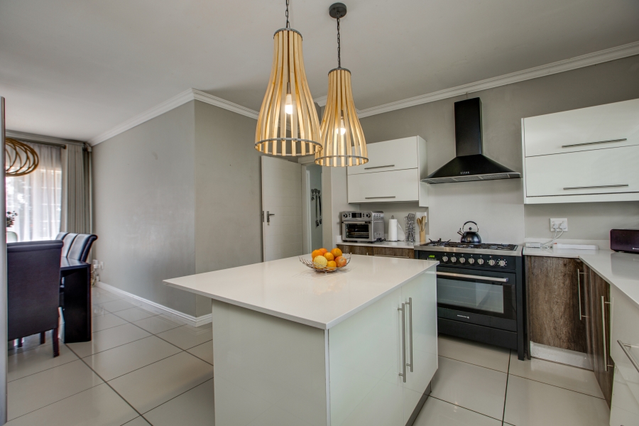 4 Bedroom Property for Sale in Johannesburg North Gauteng
