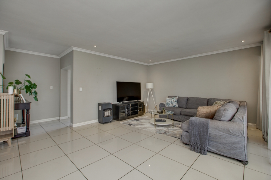 4 Bedroom Property for Sale in Johannesburg North Gauteng
