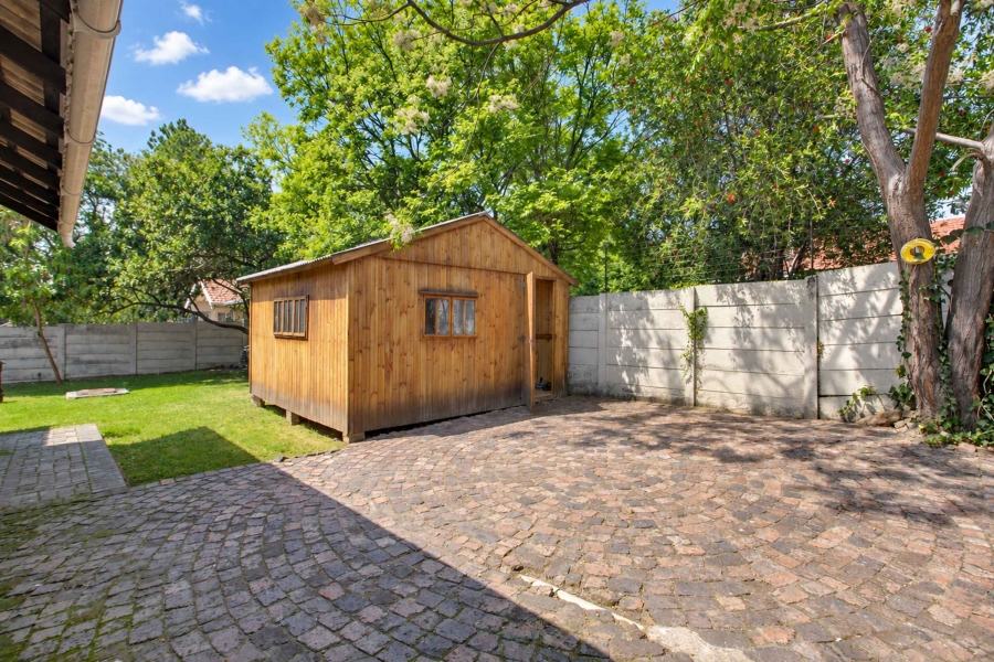 4 Bedroom Property for Sale in Johannesburg North Gauteng
