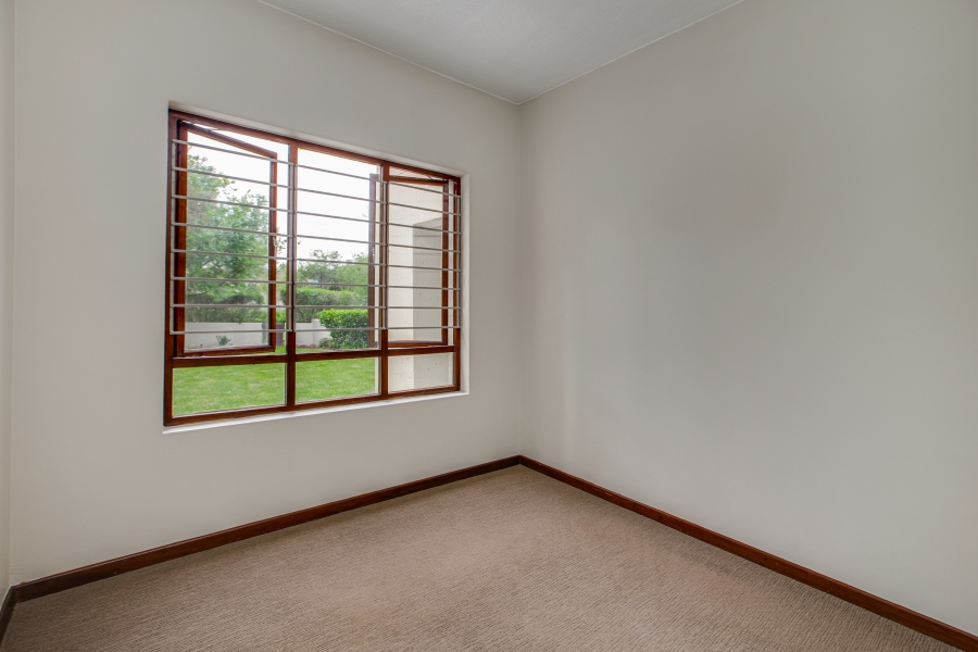 2 Bedroom Property for Sale in Fourways Gauteng