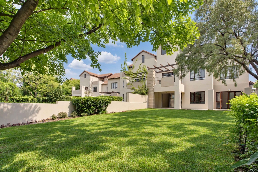 2 Bedroom Property for Sale in Fourways Gauteng