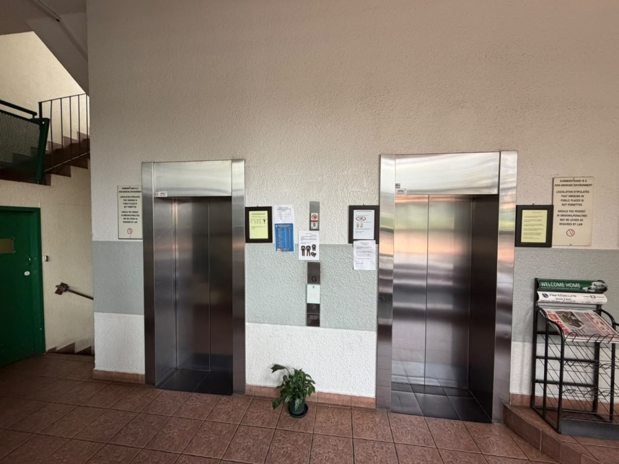 1 Bedroom Property for Sale in Bedford Gardens Gauteng