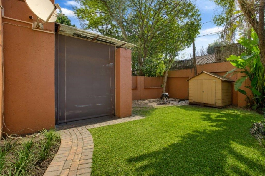 To Let 2 Bedroom Property for Rent in Sunninghill Gauteng