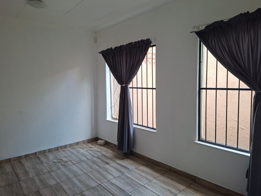 2 Bedroom Property for Sale in Sunnyridge Gauteng