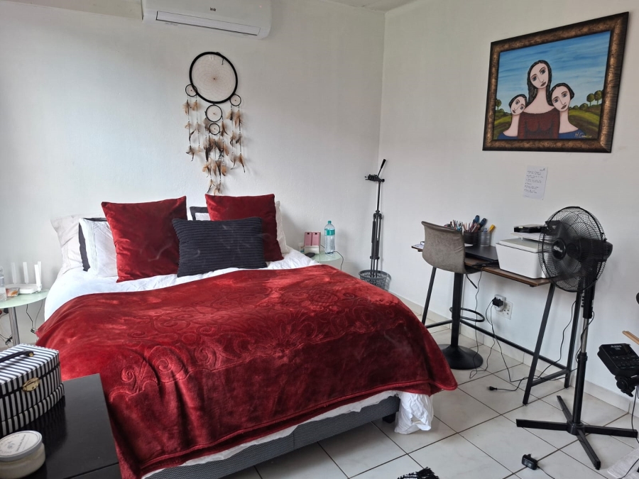 2 Bedroom Property for Sale in Sunnyridge Gauteng