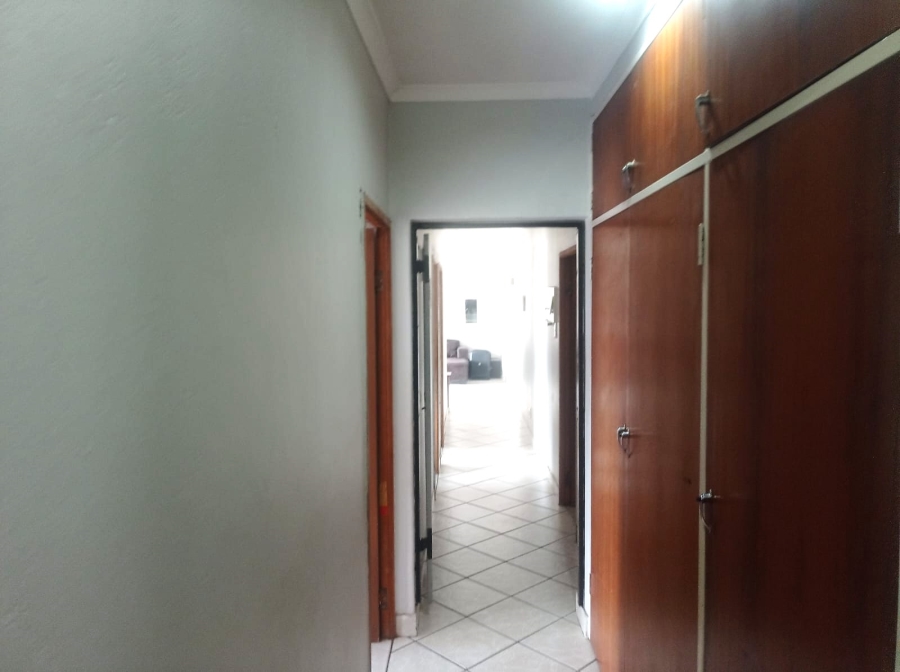 4 Bedroom Property for Sale in East Lynne Gauteng