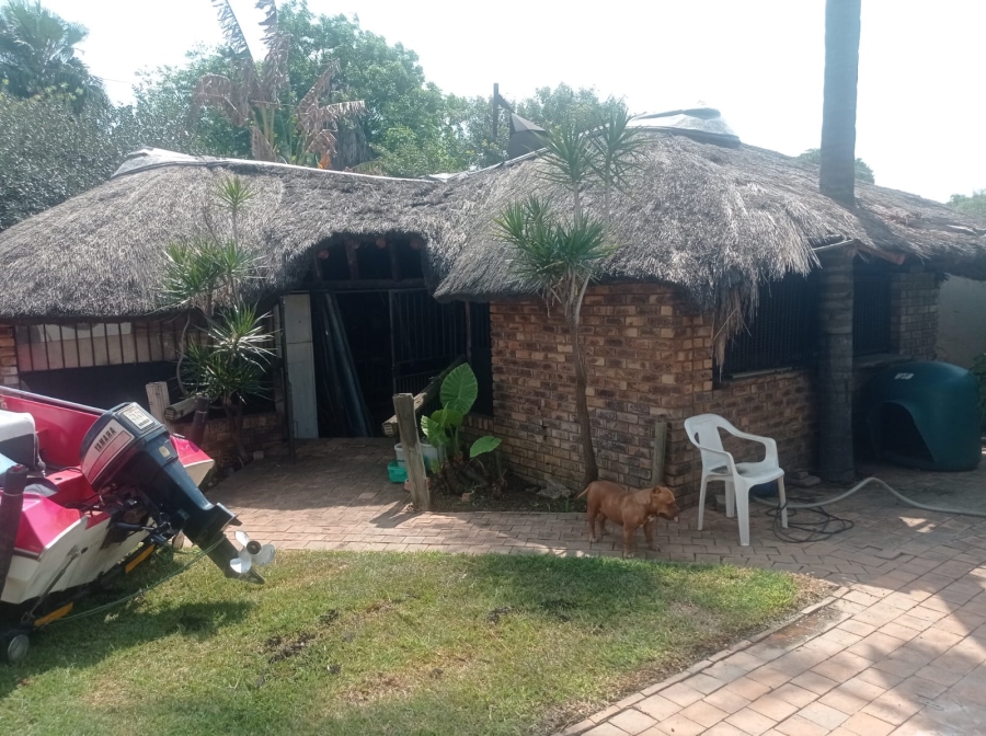 4 Bedroom Property for Sale in East Lynne Gauteng