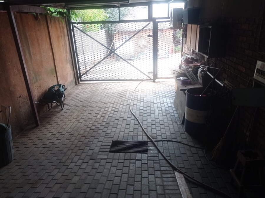 4 Bedroom Property for Sale in East Lynne Gauteng