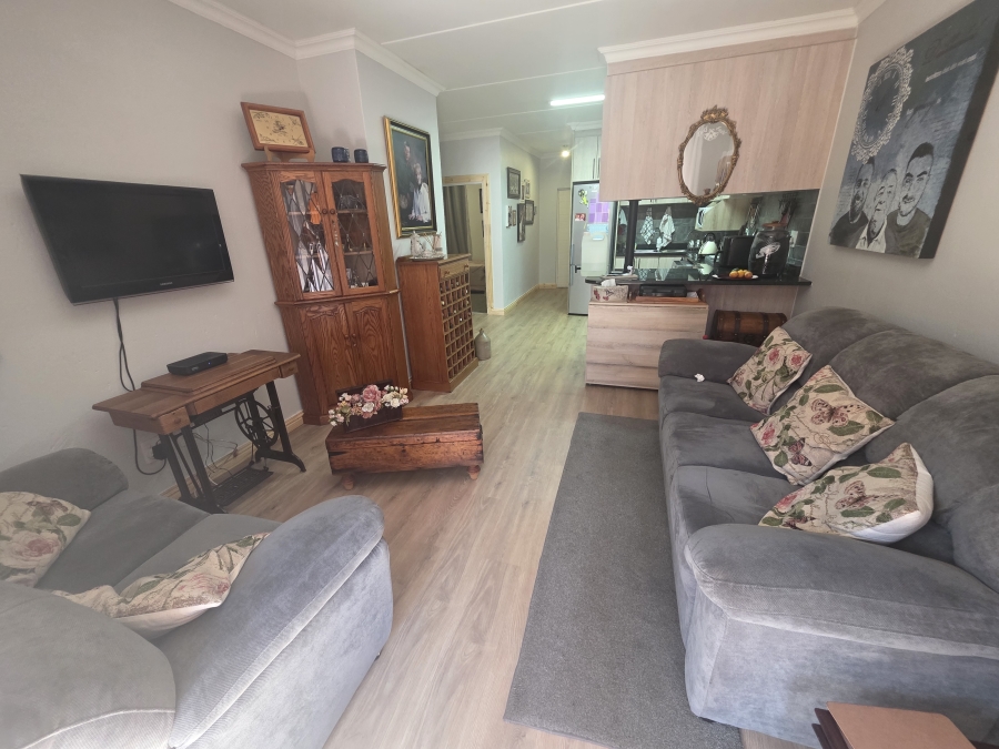 2 Bedroom Property for Sale in Brentwood Gauteng