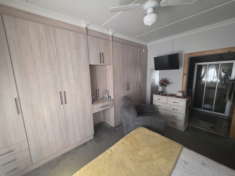 2 Bedroom Property for Sale in Brentwood Gauteng