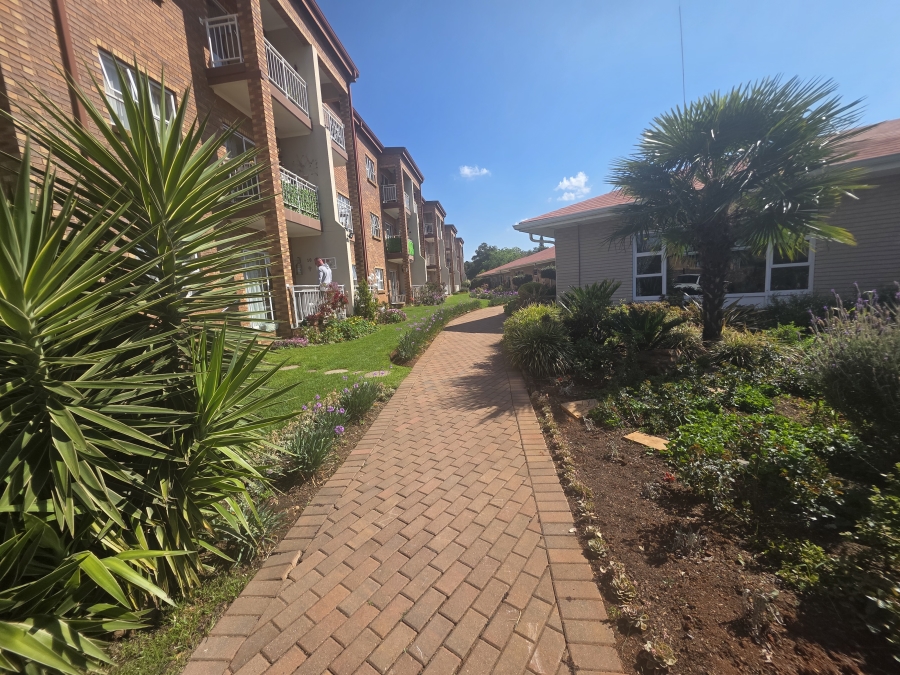 2 Bedroom Property for Sale in Brentwood Gauteng