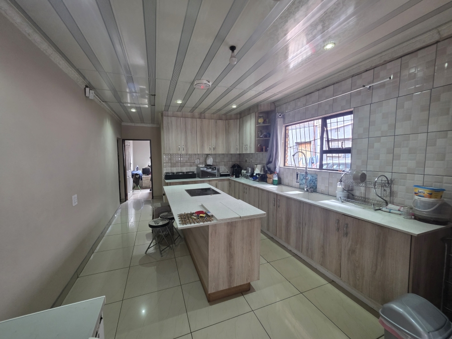 3 Bedroom Property for Sale in Actonville Gauteng