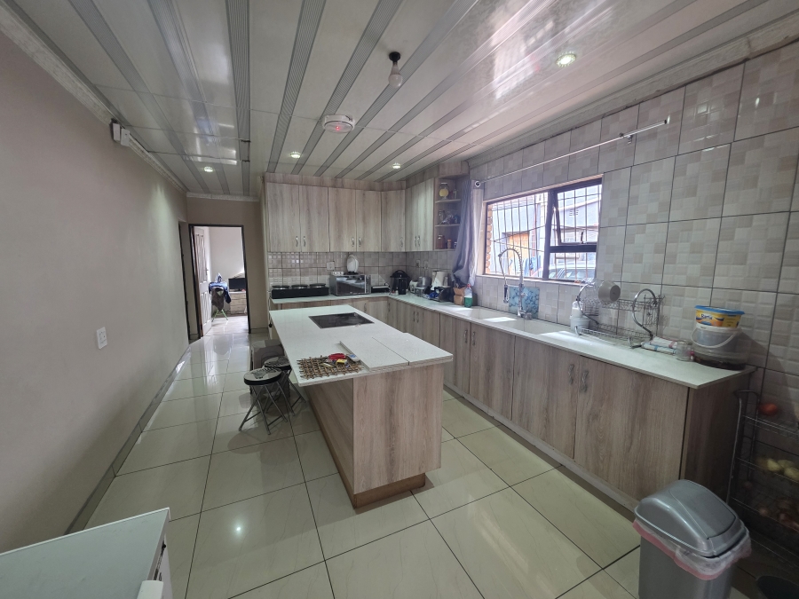 3 Bedroom Property for Sale in Actonville Gauteng