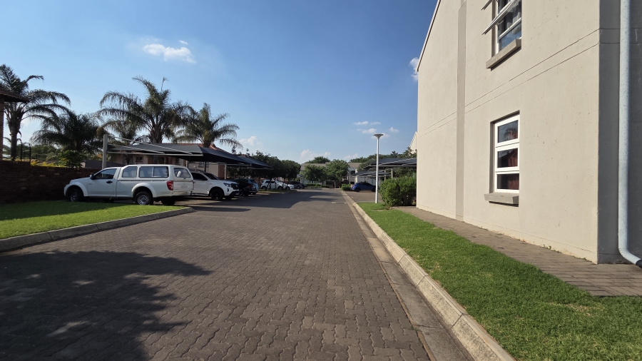To Let 2 Bedroom Property for Rent in Montana Gauteng