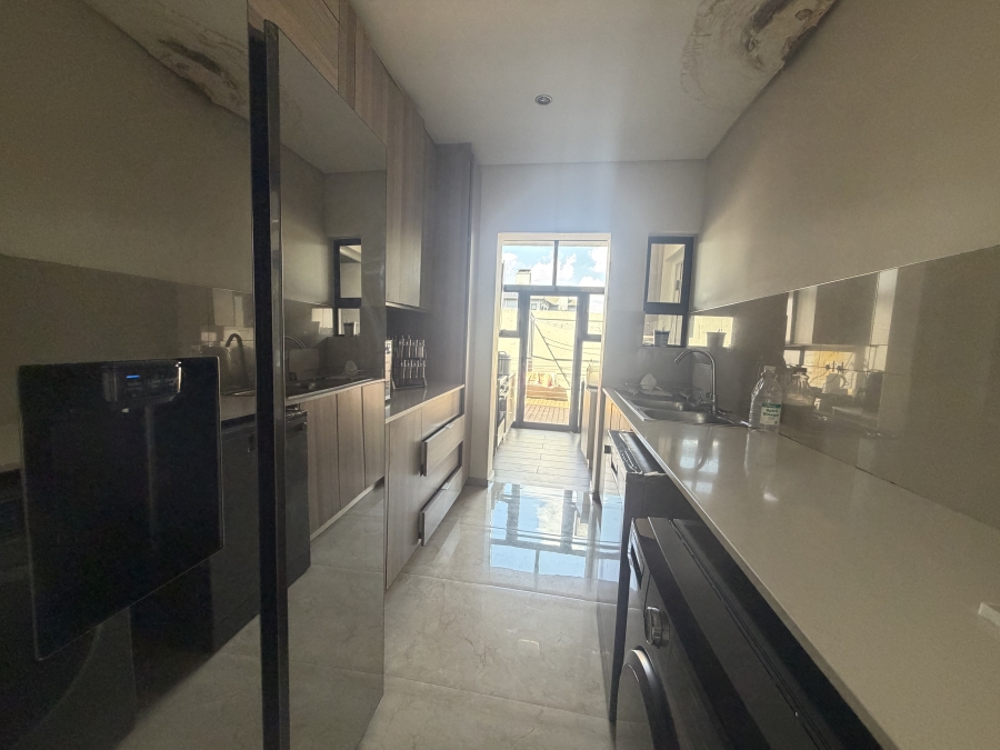To Let 4 Bedroom Property for Rent in Eldo Lakes Estate Gauteng