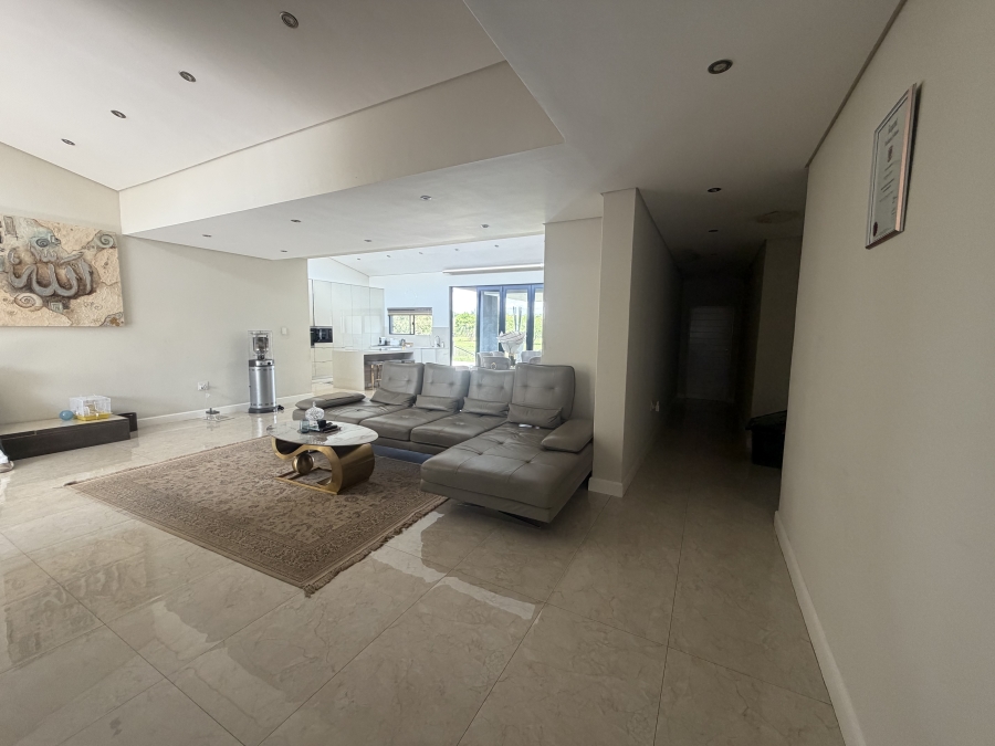 To Let 4 Bedroom Property for Rent in Eldo Lakes Estate Gauteng