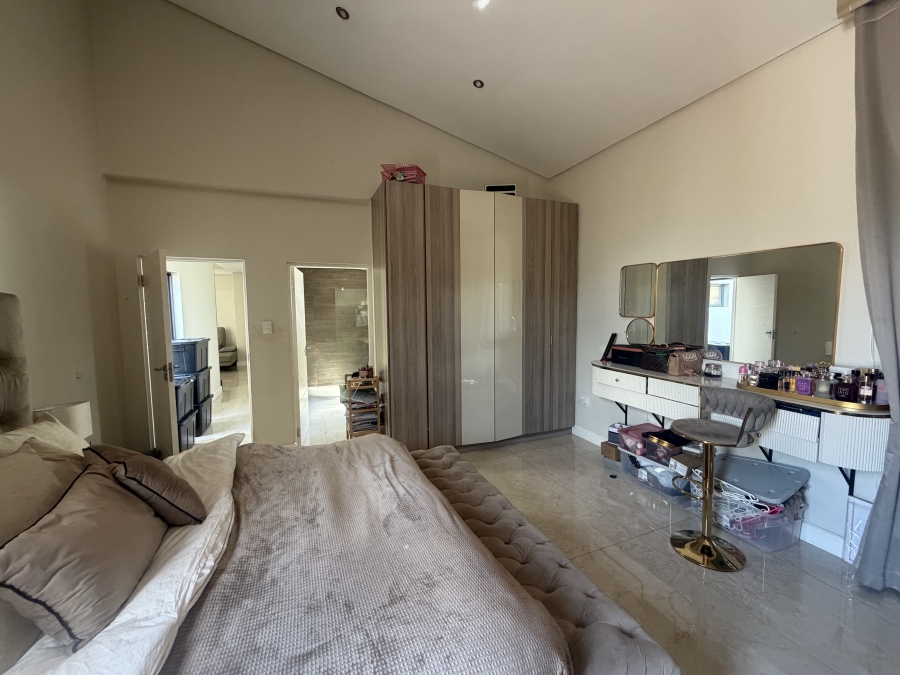 To Let 4 Bedroom Property for Rent in Eldo Lakes Estate Gauteng