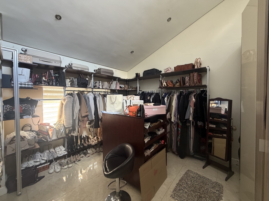 To Let 4 Bedroom Property for Rent in Eldo Lakes Estate Gauteng