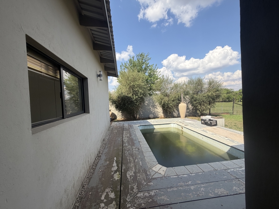 To Let 4 Bedroom Property for Rent in Eldo Lakes Estate Gauteng
