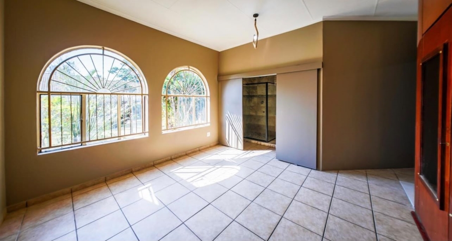 4 Bedroom Property for Sale in Pretoria Gardens Gauteng