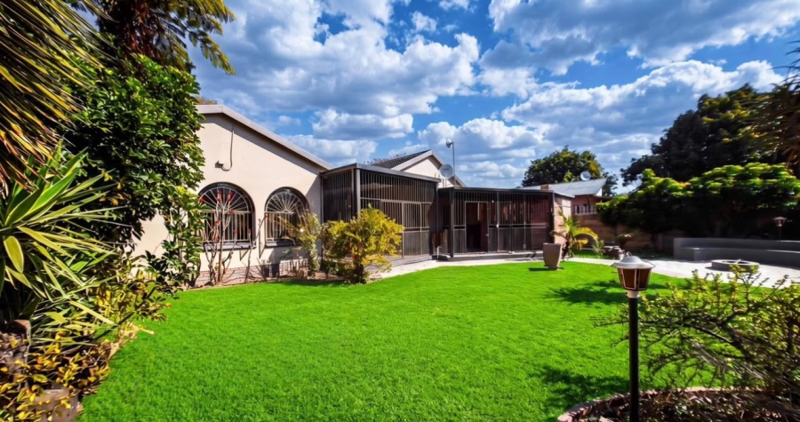4 Bedroom Property for Sale in Pretoria Gardens Gauteng