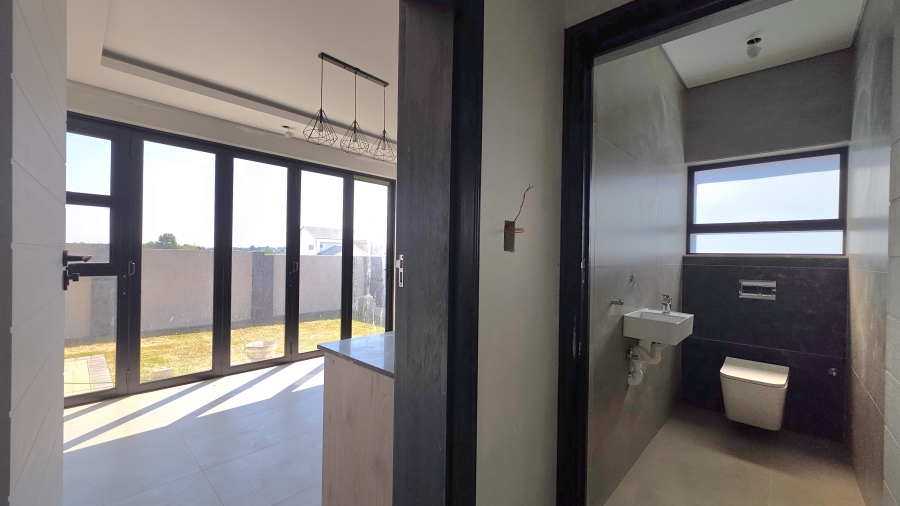 3 Bedroom Property for Sale in Raslouw Gauteng