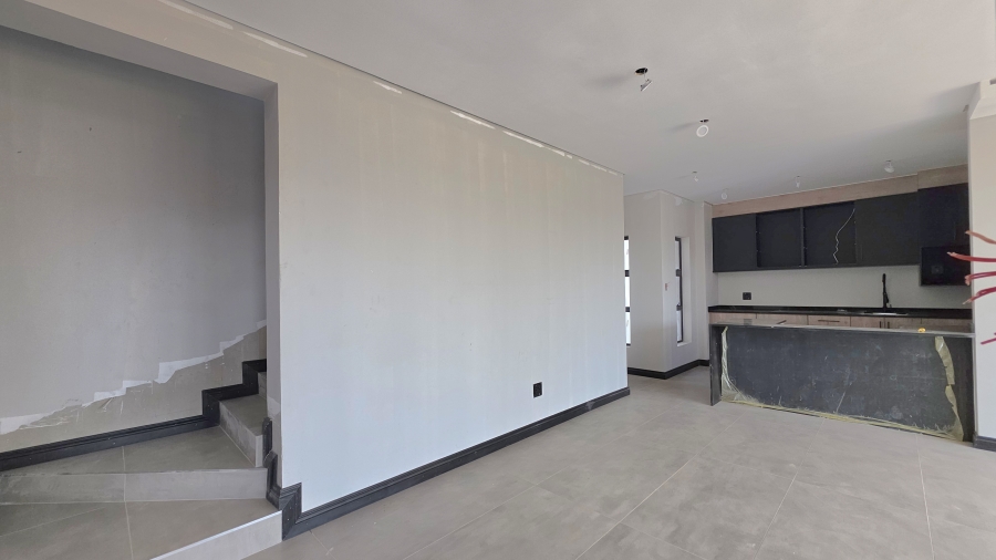 3 Bedroom Property for Sale in Raslouw Gauteng