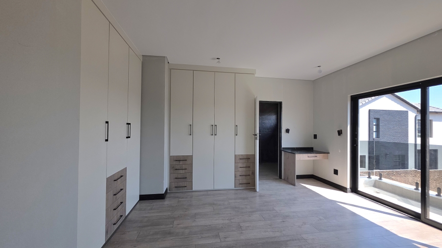 3 Bedroom Property for Sale in Raslouw Gauteng