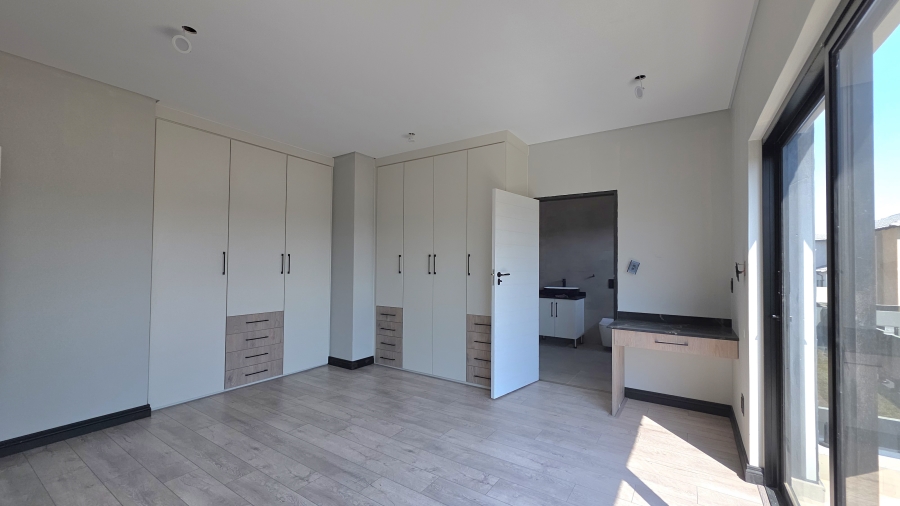 3 Bedroom Property for Sale in Raslouw Gauteng