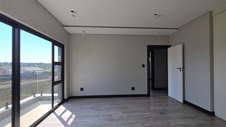 3 Bedroom Property for Sale in Raslouw Gauteng