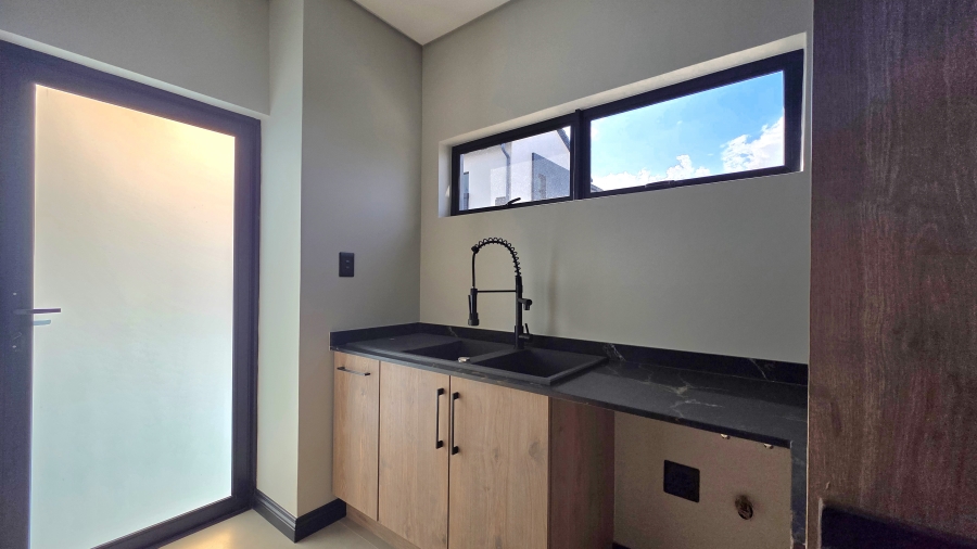 3 Bedroom Property for Sale in Raslouw Gauteng