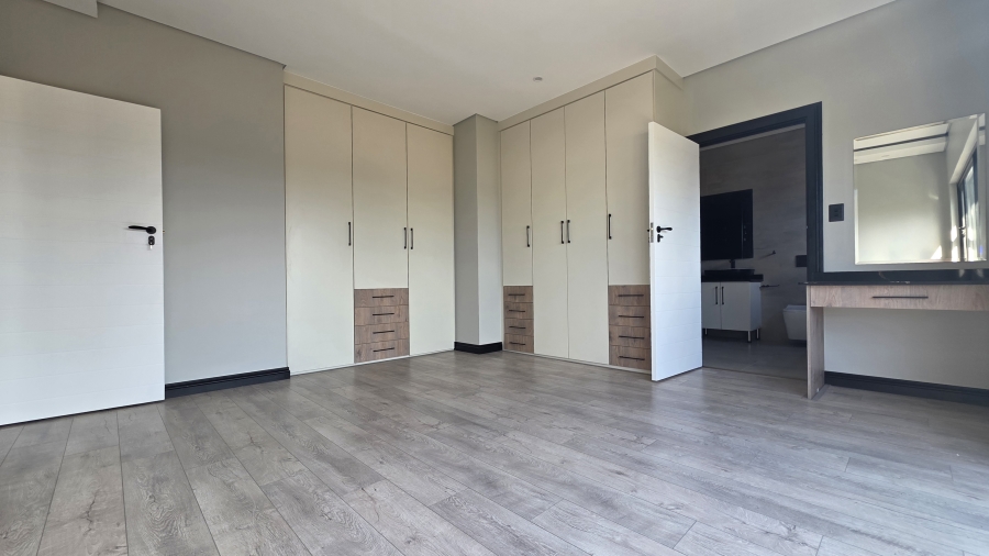 3 Bedroom Property for Sale in Raslouw Gauteng