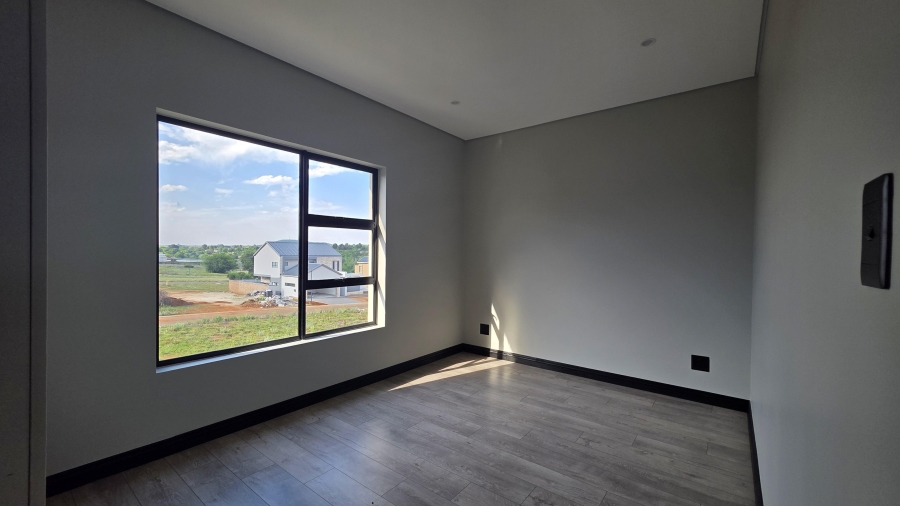 3 Bedroom Property for Sale in Raslouw Gauteng
